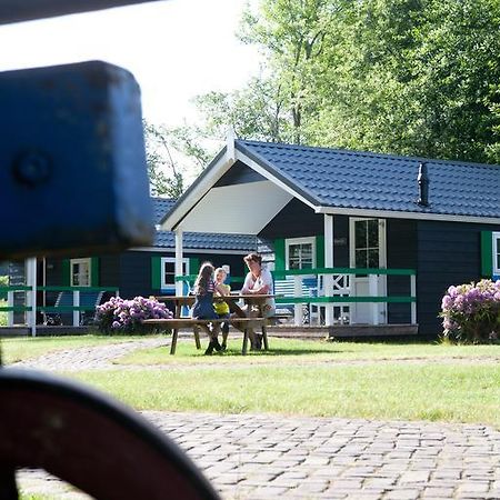 Familiecamping De Vossenburcht IJhorst Kamer foto