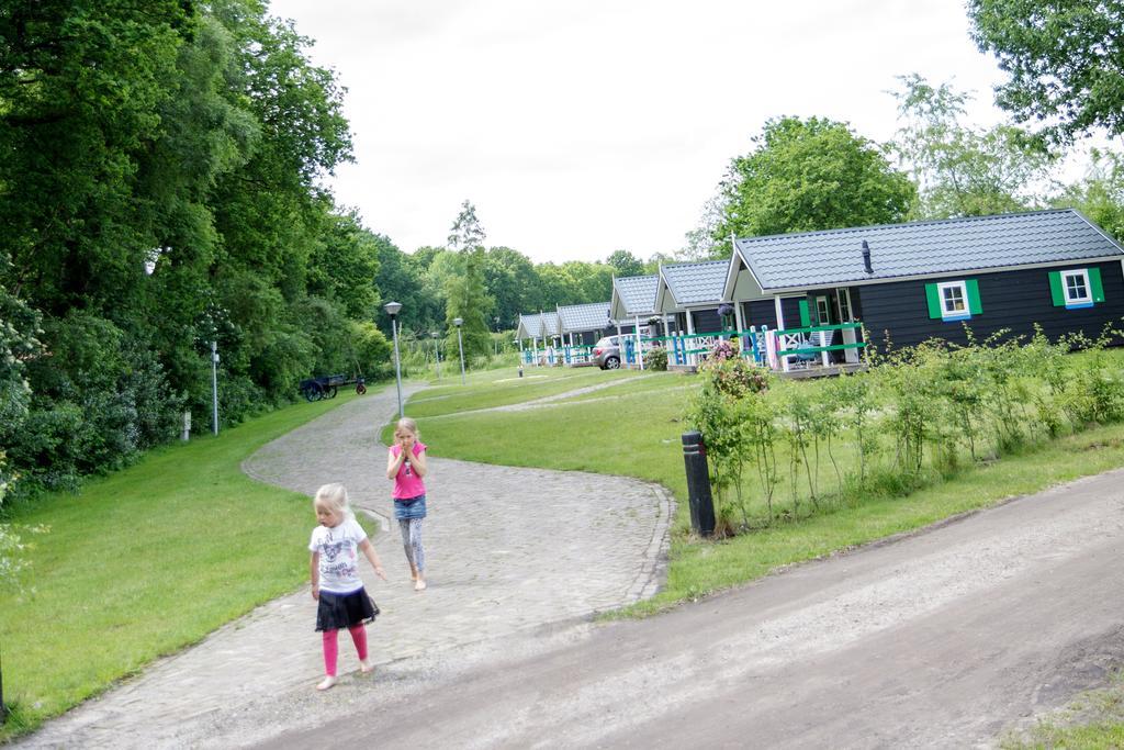 Familiecamping De Vossenburcht IJhorst Kamer foto