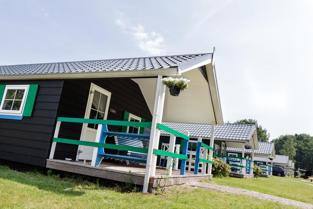 Familiecamping De Vossenburcht IJhorst Kamer foto