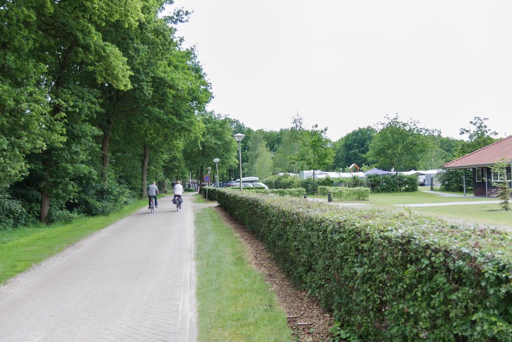 Familiecamping De Vossenburcht IJhorst Buitenkant foto